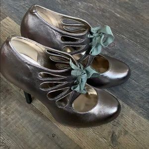 Steve Madden P-Missy Pewter Metal Heels